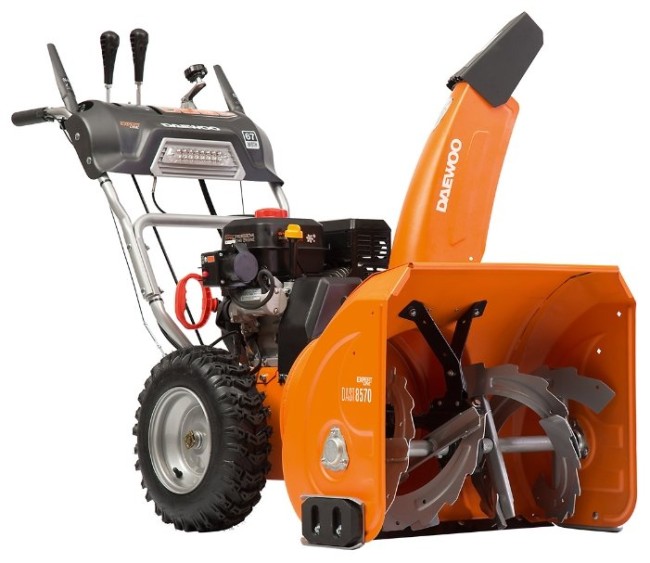 Снегоуборщик бензиновый Daewoo Power Products DAST 8570 Снегоуборщик бензиновый Daewoo Power Products DAST 8570