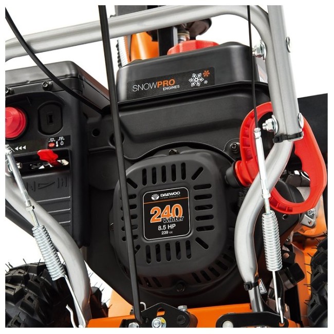 Снегоуборщик бензиновый Daewoo Power Products DAST 8570 Снегоуборщик бензиновый Daewoo Power Products DAST 8570