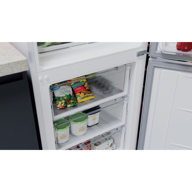 Холодильник Hotpoint-Ariston HTS 5180 W Холодильник Hotpoint-Ariston HTS 5180 W