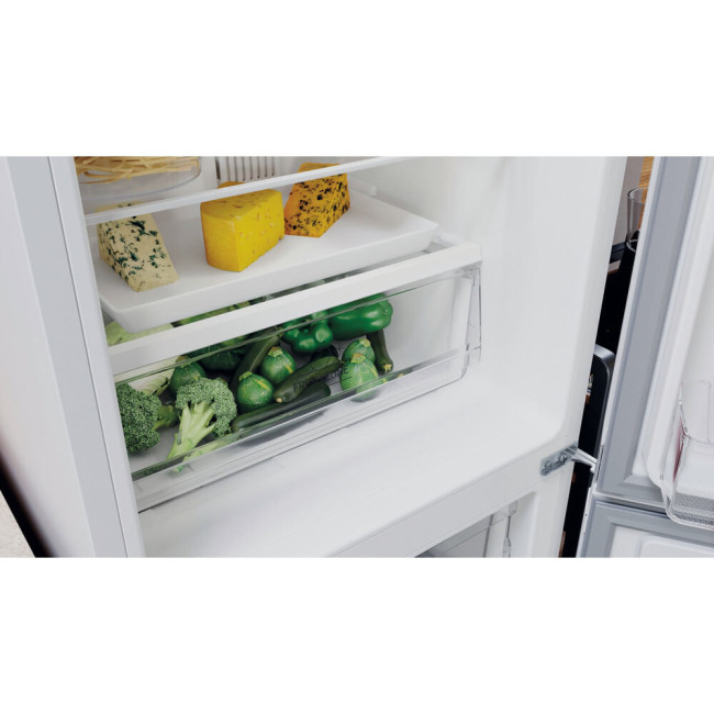 Холодильник Hotpoint-Ariston HTS 5180 W Холодильник Hotpoint-Ariston HTS 5180 W