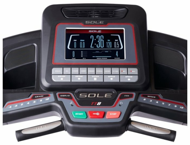 Электрическая беговая дорожка Sole Fitness TT8 (2016) Электрическая беговая дорожка Sole Fitness TT8 (2016)