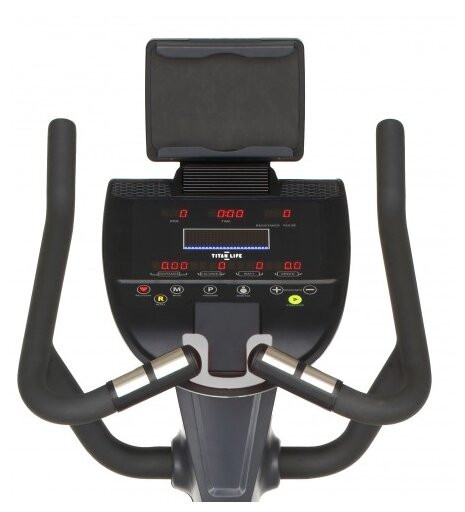 Вертикальный велотренажер CardioPower PRO UB410