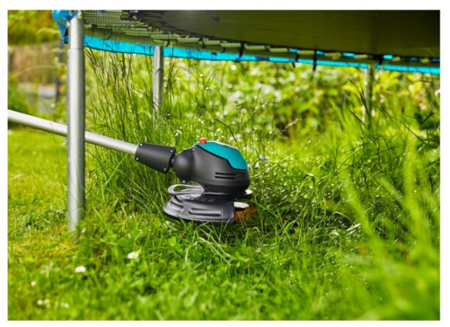 Триммер аккумуляторный GARDENA EasyCut Li-18/23 (9876-20) Триммер аккумуляторный GARDENA EasyCut Li-18/23 (9876-20)