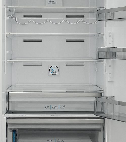 Холодильник VESTFROST VW719FFE00B