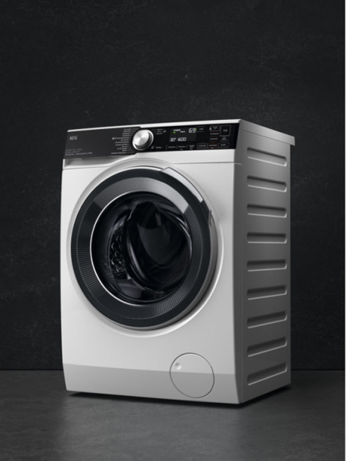 Стиральная машина с сушкой AEG LWR75965O