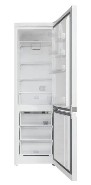 Холодильник Hotpoint-Ariston HTS 5200 W