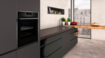 Духовой шкаф Neff B58VT68G0