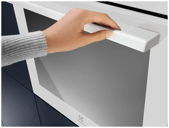 Электрический духовой шкаф Electrolux EOE7F31V Электрический духовой шкаф Electrolux EOE7F31V