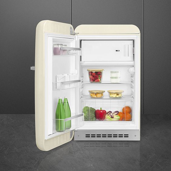 Холодильник SMEG FAB10LCR6 Холодильник SMEG FAB10LCR6