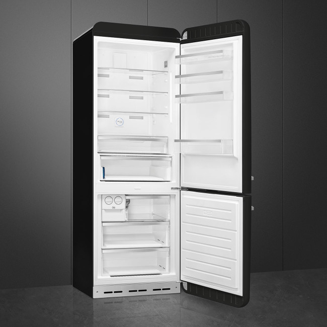 Холодильник Smeg FAB38RBL5