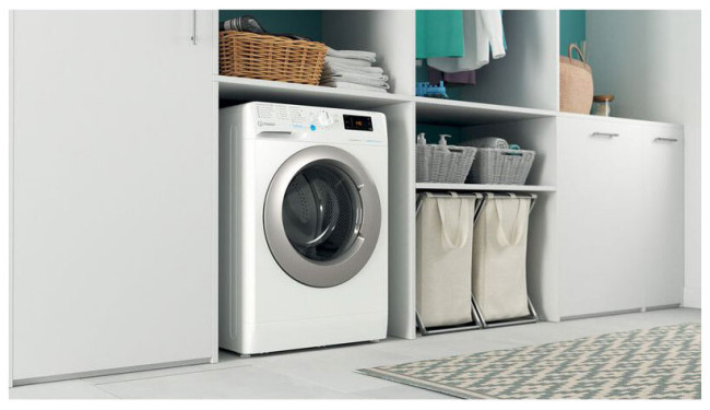 Стиральная машина Indesit BWSE 81293X WSV RU Стиральная машина Indesit BWSE 81293X WSV RU