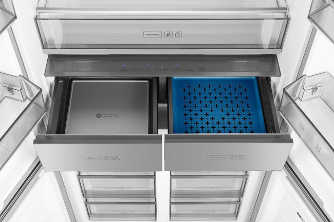 Холодильник WEISSGAUFF WCD 590 NoFrost Inverter Premium EcoFresh Blue Glass