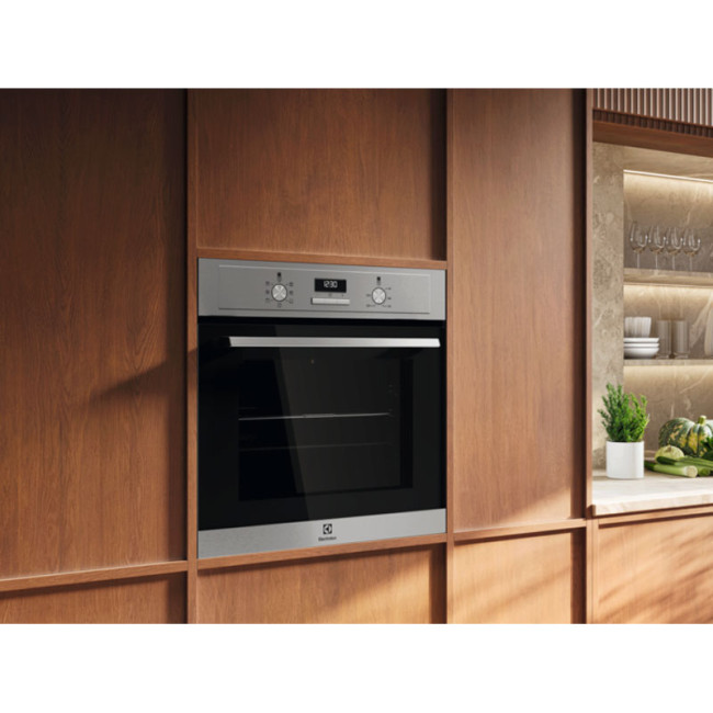 Электрический духовой шкаф Electrolux EOH3H40BX Электрический духовой шкаф Electrolux EOH3H40BX
