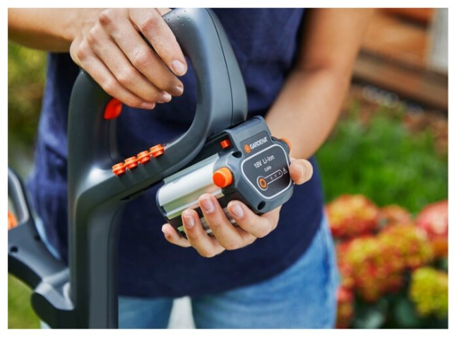 Триммер аккумуляторный GARDENA ComfortCut Li-18/23 (9878-20)