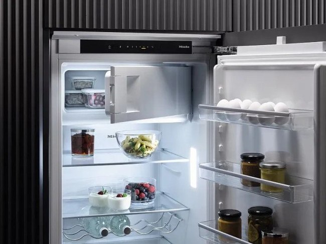 Холодильник MIELE K 7326 E