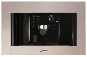 Кофеварка рожковая Indesit CMI 5038 IX Кофеварка рожковая Indesit CMI 5038 IX