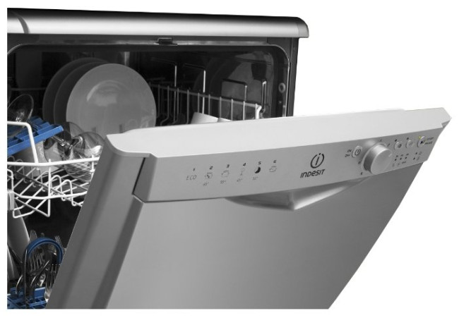 Посудомоечная машина Indesit DFG 26B1 NX Посудомоечная машина Indesit DFG 26B1 NX