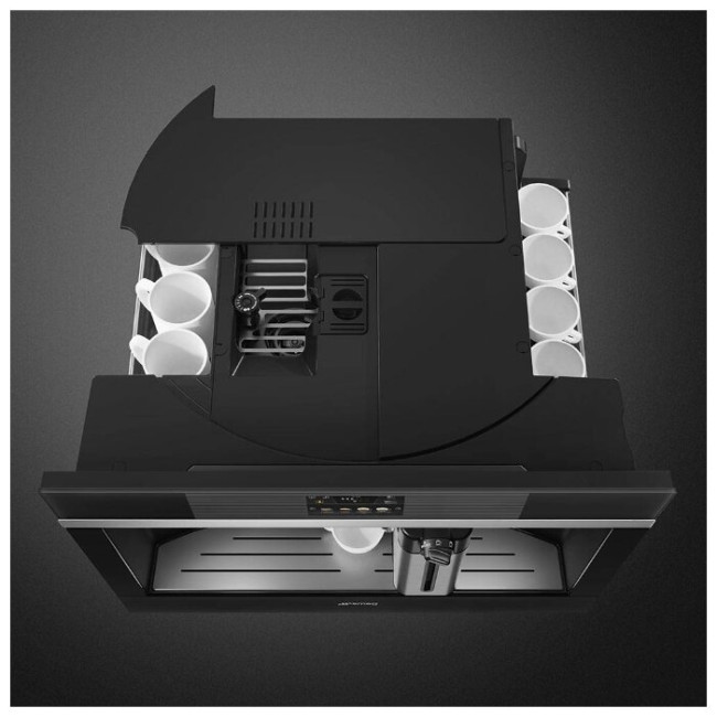 Кофемашина smeg CMS4104