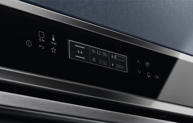 Духовой шкаф с паром Electrolux LOC8H31X