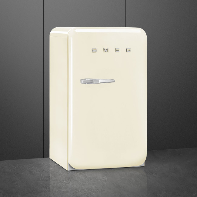 Холодильник Smeg FAB10RCR5