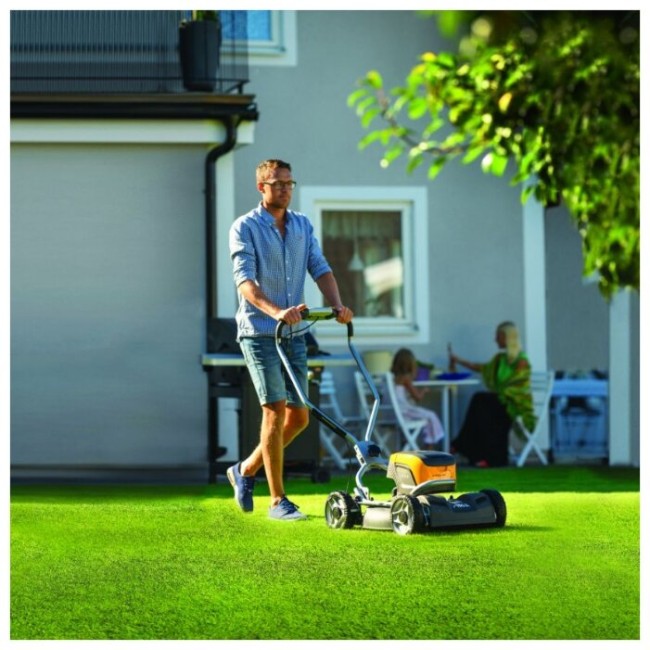 Газонокосилка STIGA Multiclip Pro 50 SX DAE Газонокосилка STIGA Multiclip Pro 50 SX DAE