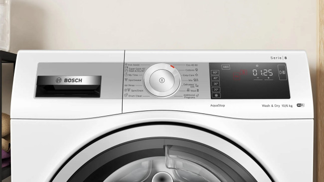 Стирально-сушильная машина Bosch WDU8H542EU