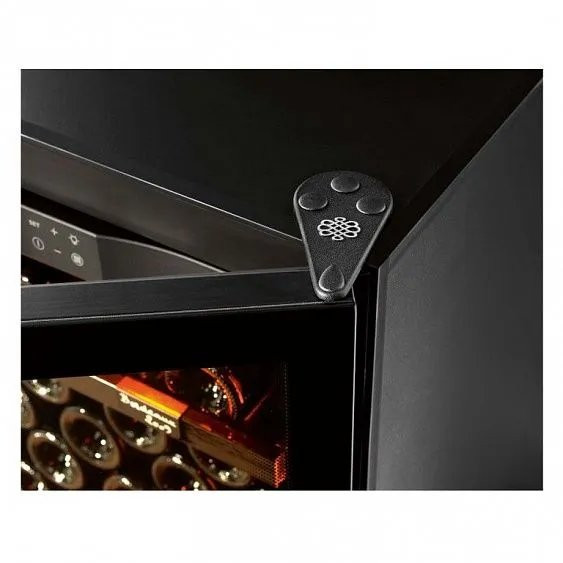 Винный шкаф EuroCave V-PURE-M Винный шкаф EuroCave V-PURE-M