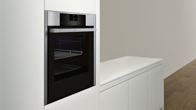 Встраиваемый электрический духовой шкаф Neff B45CS24N0 Встраиваемый электрический духовой шкаф Neff B45CS24N0