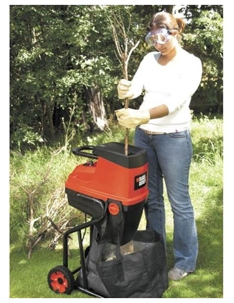 Измельчитель электрический BLACK+DECKER GS2400 2.4 кВт