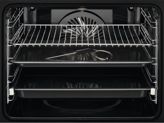 Встраиваемый электрический духовой шкаф Electrolux KOEBP39Z Встраиваемый электрический духовой шкаф Electrolux KOEBP39Z