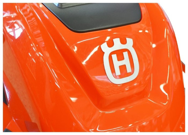 Газонокосилка Husqvarna LC 141C