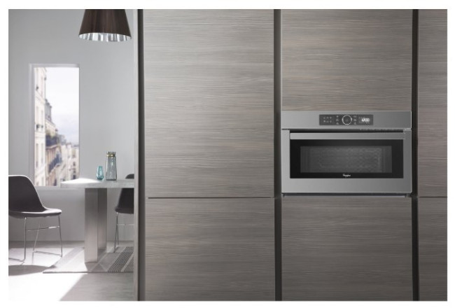 Микроволновая печь Whirlpool AMW 730 IX