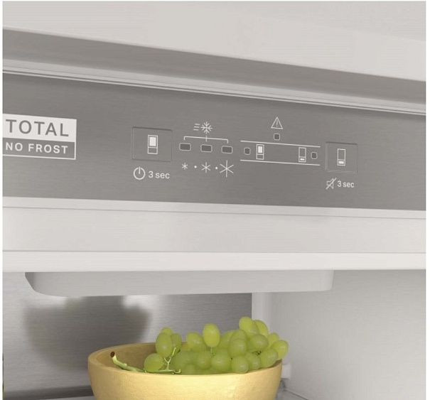 Холодильник WHIRLPOOL WHC 18T341